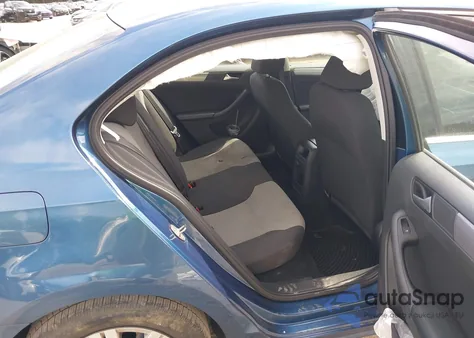 2017 Volkswagen Jetta 1.4T S из США, поврежденный, VIN 3VW2B7AJ7HM384089